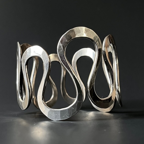 MCM Anna Greta Eker Norway Vintage Modernist Sterling Silver Hammered Bracelet - Picture 6 of 8